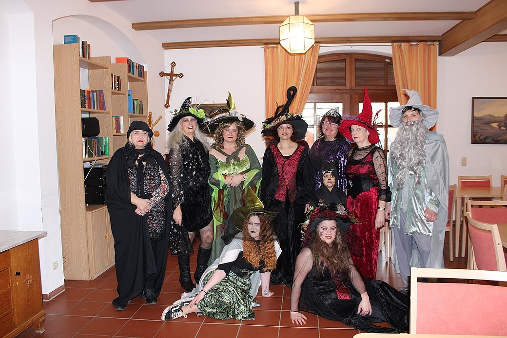 Hausfasching „Land der Hexen“